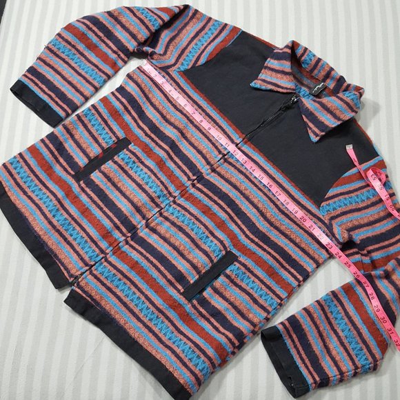 Sacred Threads Nepalese-inspired jacket, Large - Picture 4 of 7